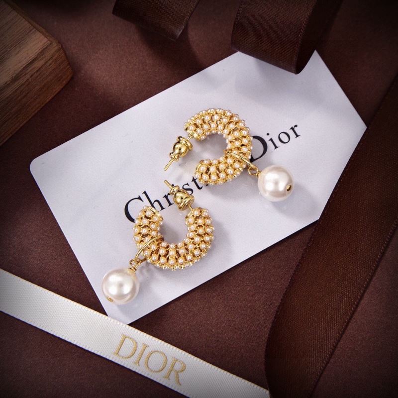 chr1st1an D10r earrings
